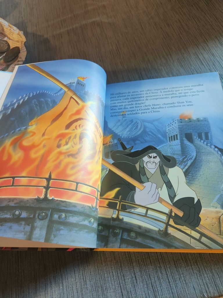 Livro Disney - Mulan