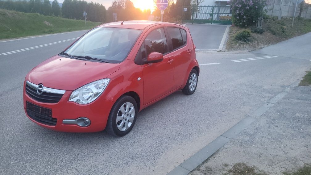 Opel  agila  z  Niemiec 1.2 benzyna