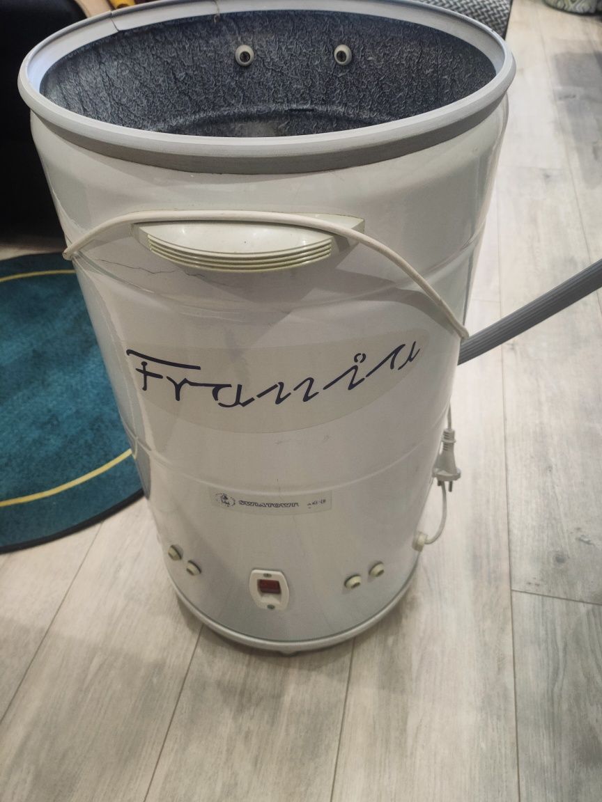 Pralka wirnikowa Frania - Światowit