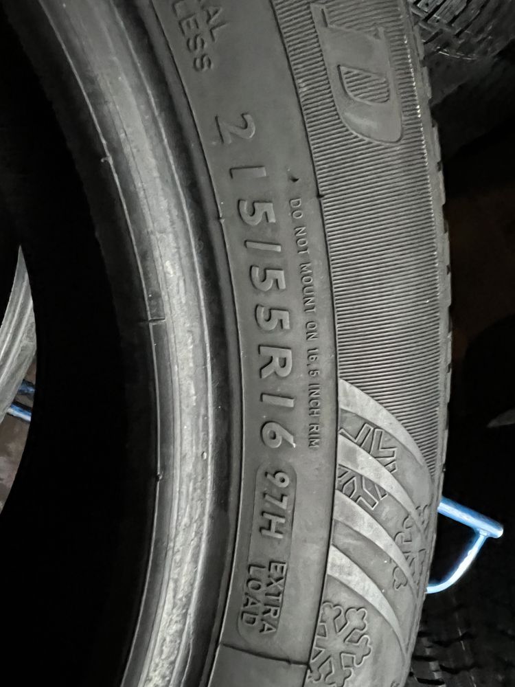 215/55/16 R16 Dunlop SP WinterSport 4D МО 4шт зима