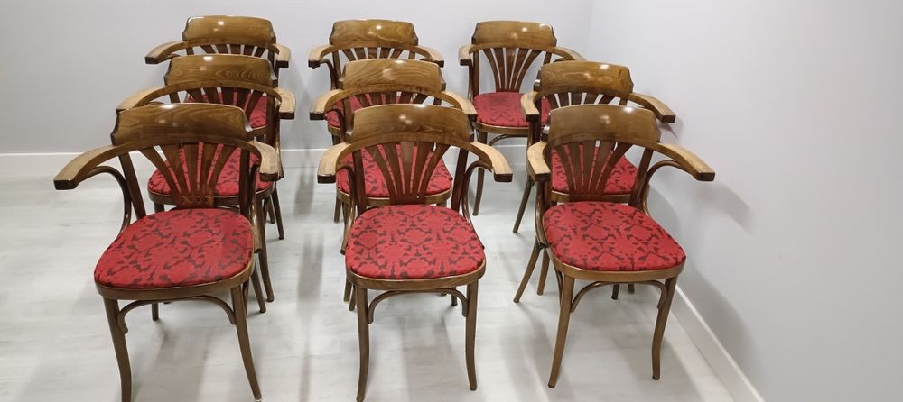 Krzesła Thonet Fameg Radomsko z podłokietnikiem większy model