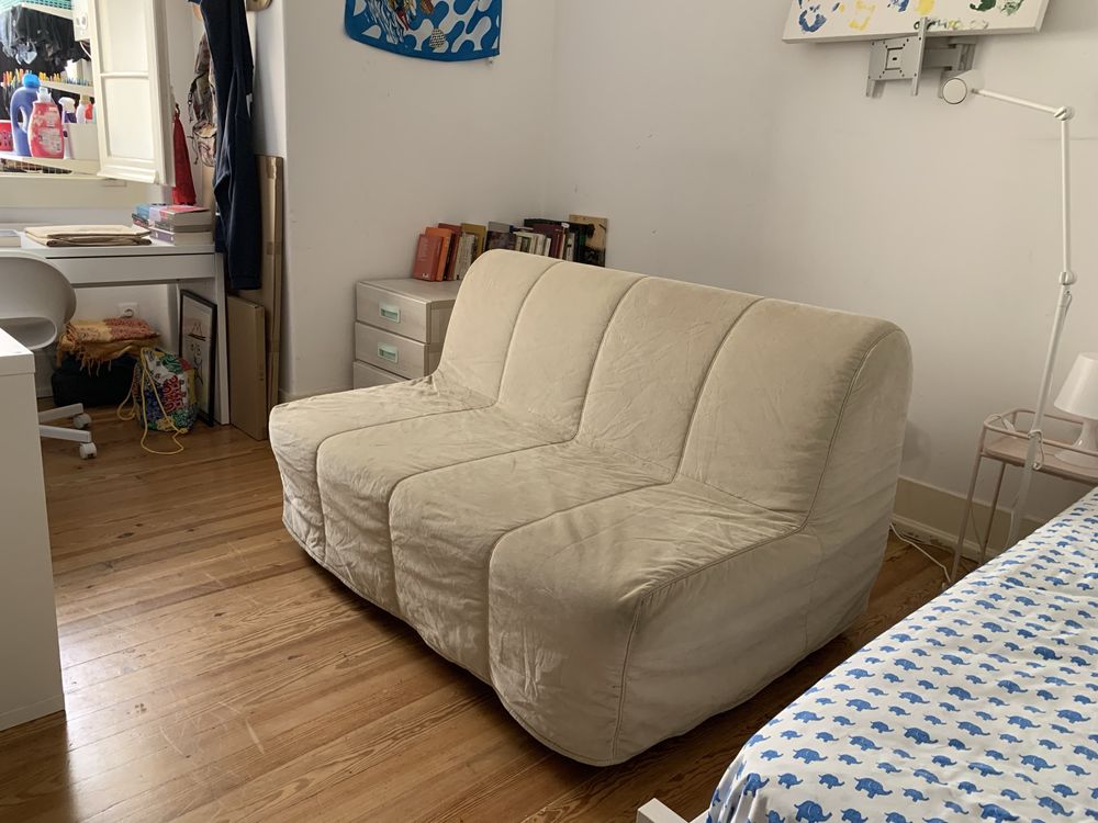 Sofá-cama do IKEA (preço atual de venda no IKEA: 329€)