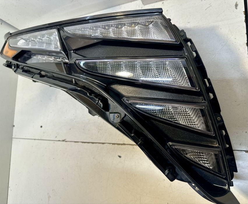 фара правая Hyundai Tucson USA LED 2022 2023 2024 92208N9160