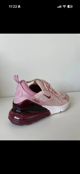 Buty sportowe Nike air270 38