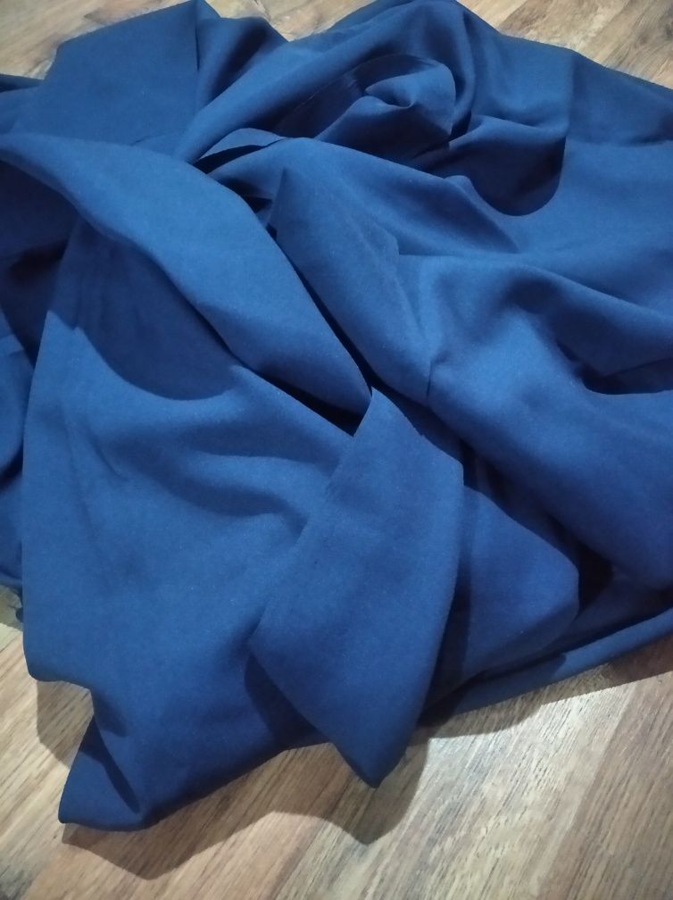 Продам ткань длина 5.50 м ширина 1.50