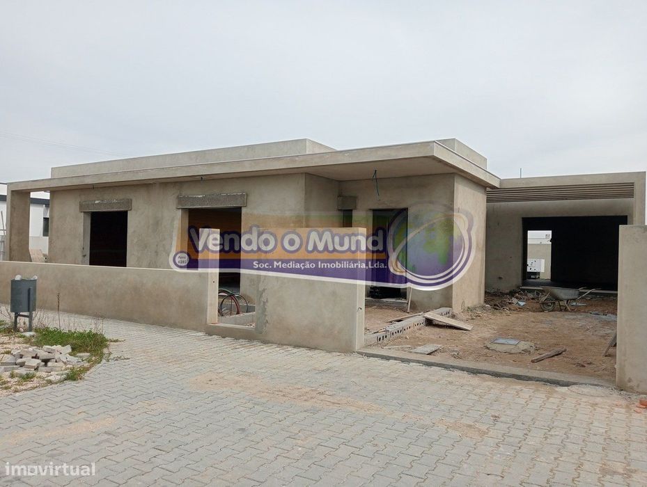 Moradia T3 em Construção em Marinhais (M764)