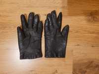 Czarne damskie rękawiczki skórzane