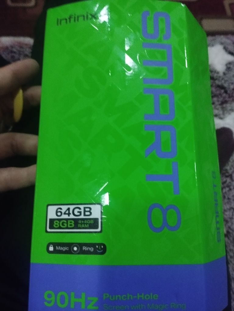 Продам телефон Infinix SMART 8