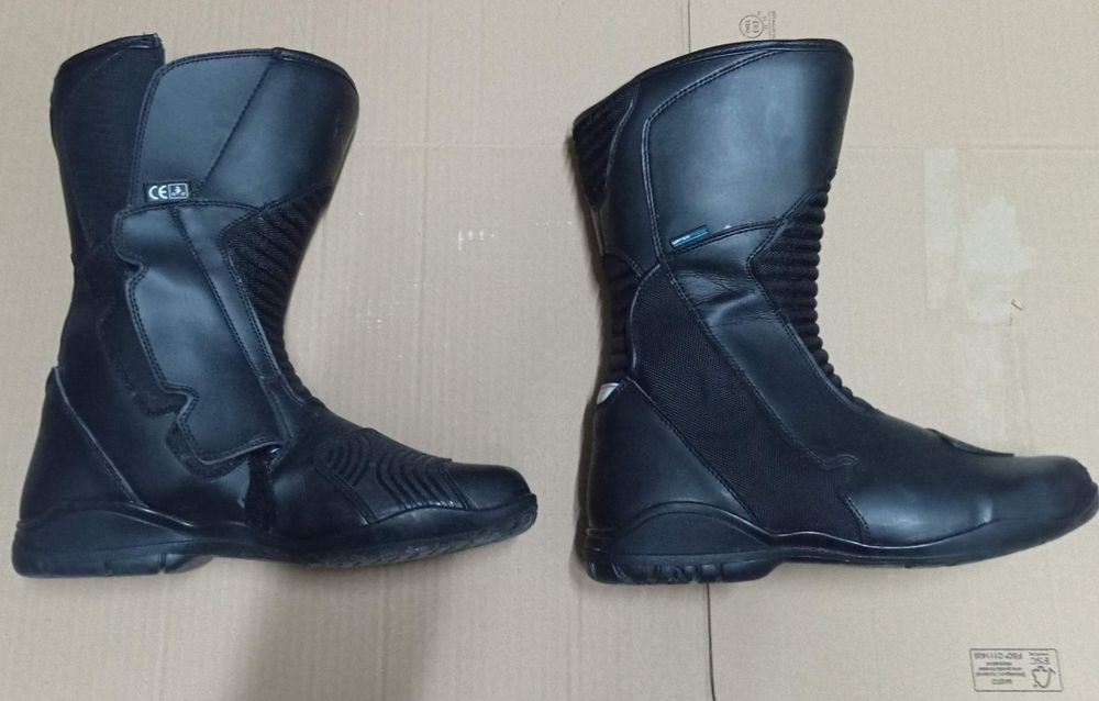 Botas moto como novas