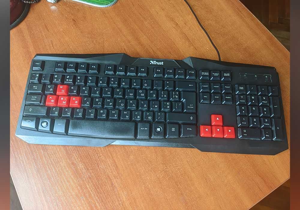 Продаю потужний комп'ютер для робити чи ігор, можливий торг!!