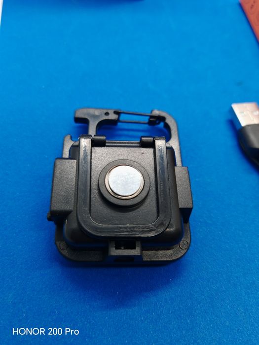 Latarka LED COB kieszonkowa. 6500k. 5w1