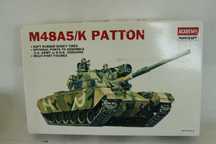 Збірні пластикові моделі в масштабі 1/35