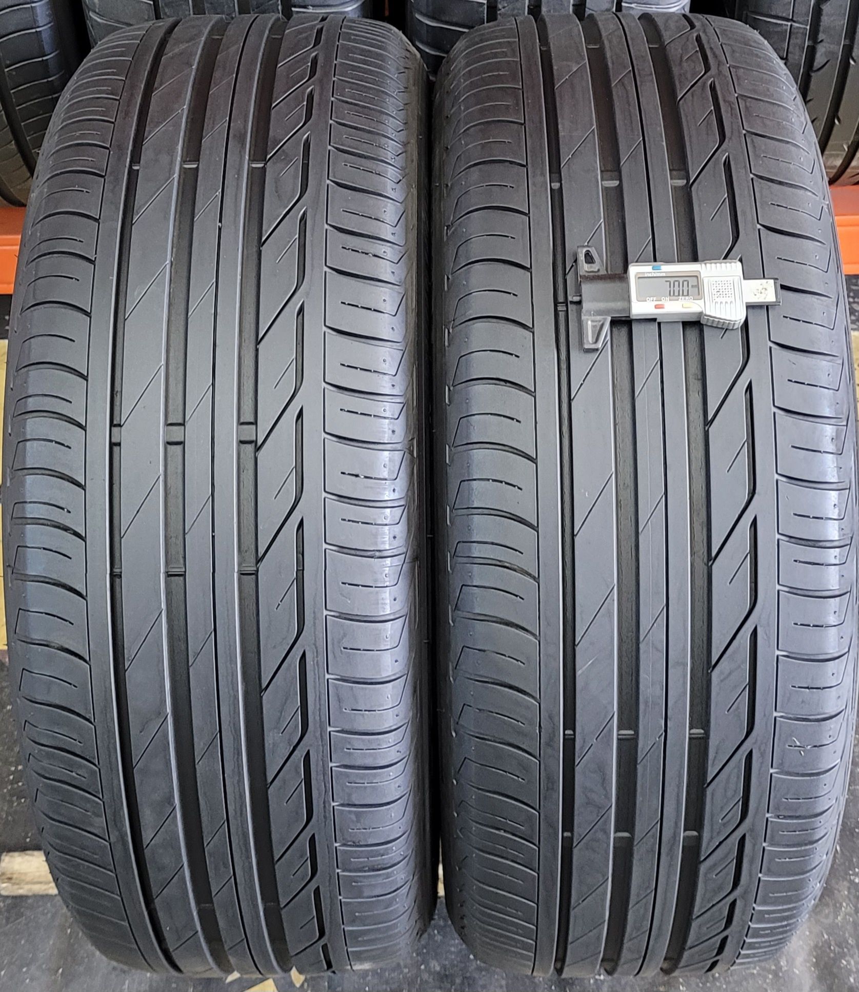 225 50 R 18 99W Bridgestone Turanza T001