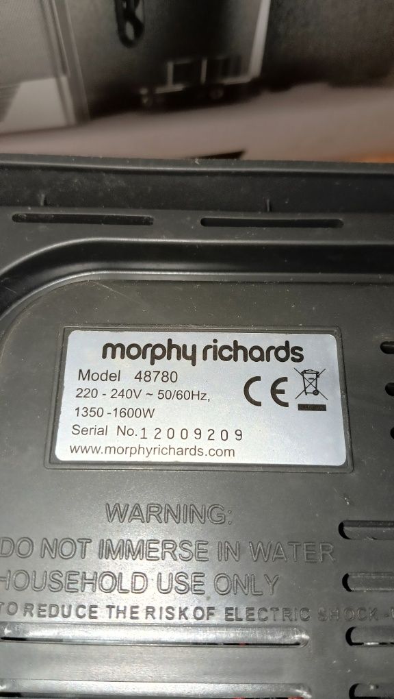 Urządzenie do gotowania na parze - parowar Morphy Richards 48780