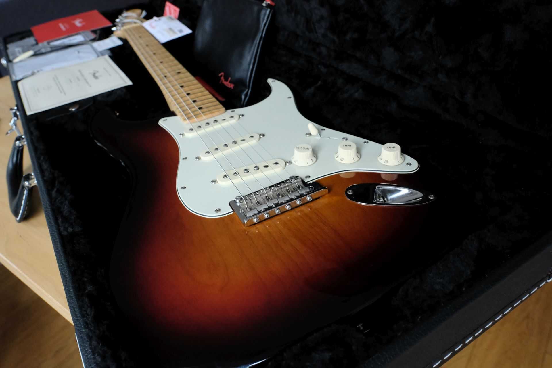 Fender American Professional Stratocaster - stan sklepowy