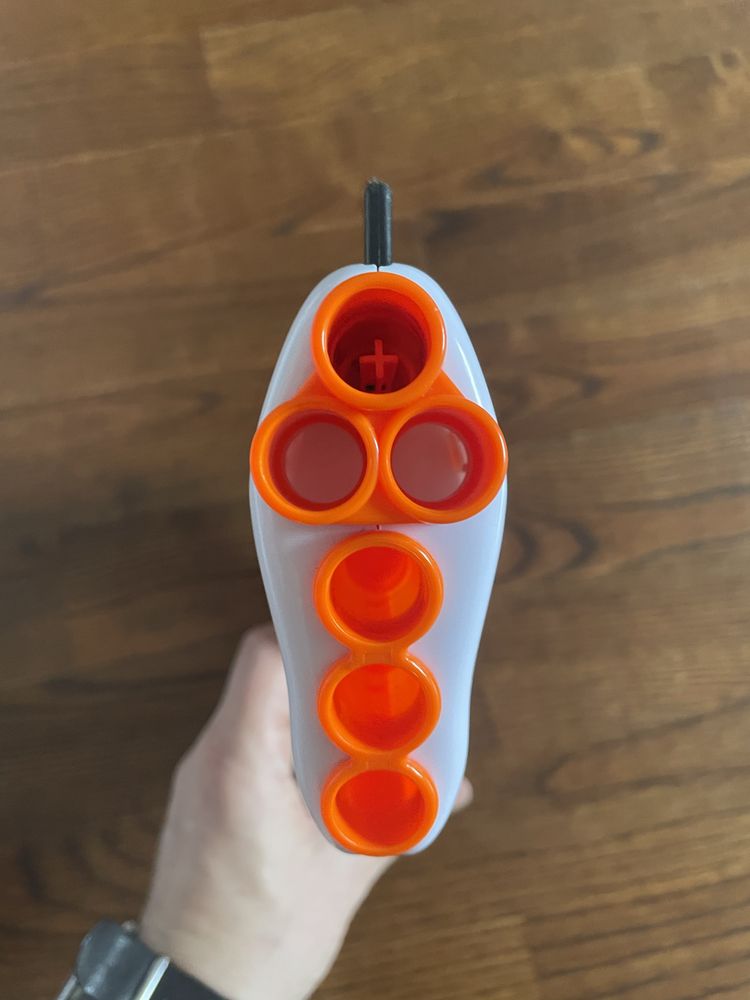 Pistolet G-Blaster a’la Nerf