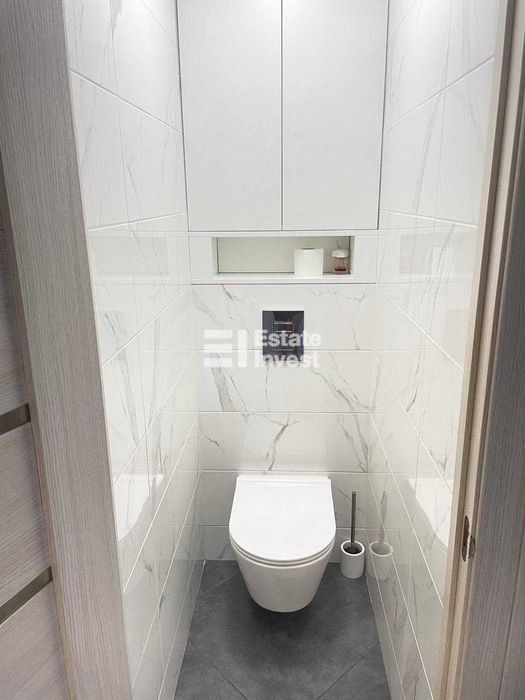 Продам 3 кімн. квартиру у с. Пісочин, вул. Молодіжна, 4А, Надія