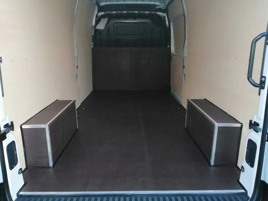 Renault Master L3H2 Profesjonalne zabudowy aut dostawczych // KNAUTECH