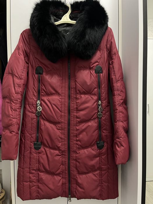 Курта пуховик S-M- L все в описі пальто