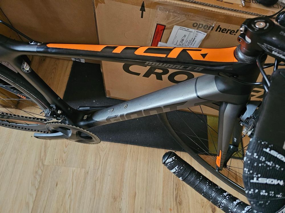 Giant advanced carbono