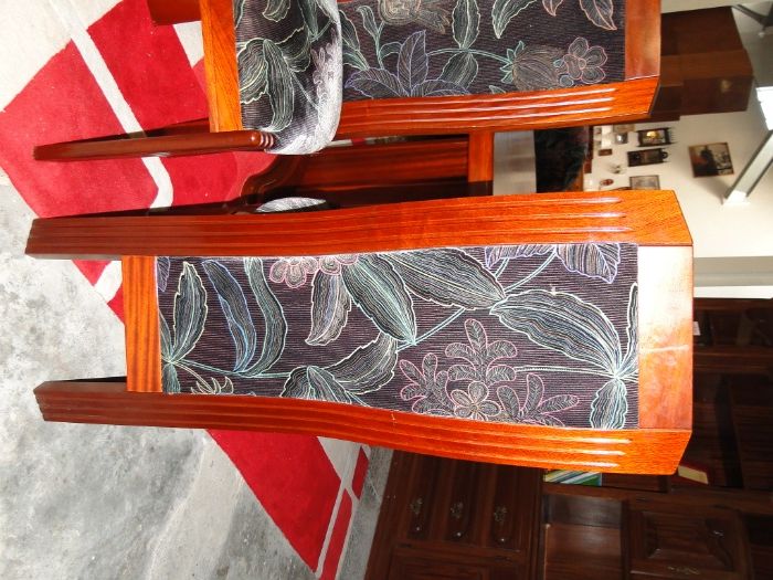 Cadeiras de sala - óptimo estado - Valor unitário