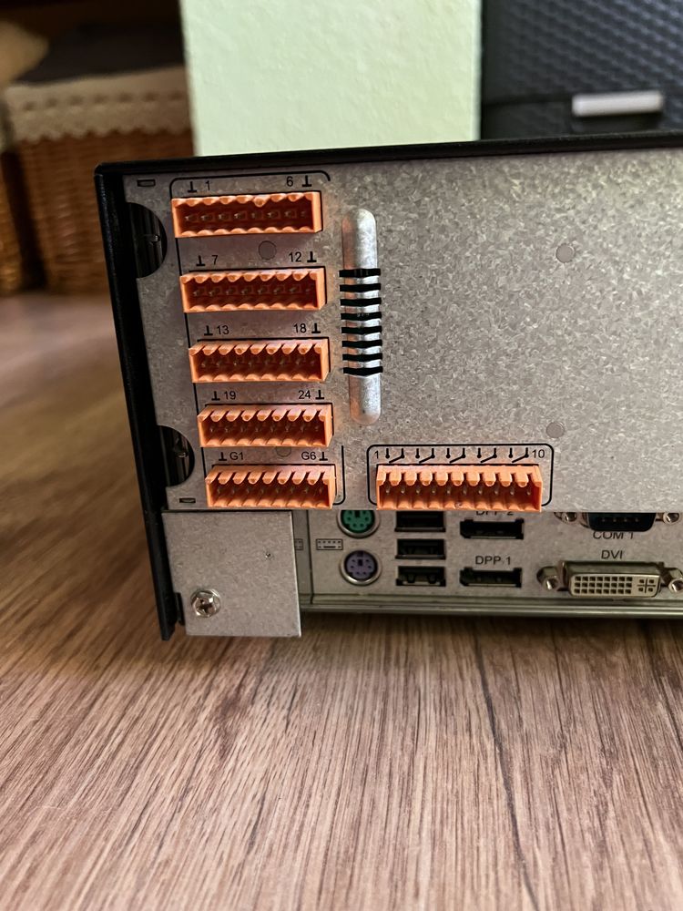 Profesjonalny WideoSerwer Dallmeier DMS 2400 II SMAVIA.