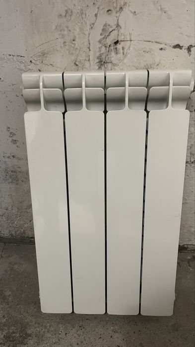 Grzejnik aluminiowy 4 żeberka