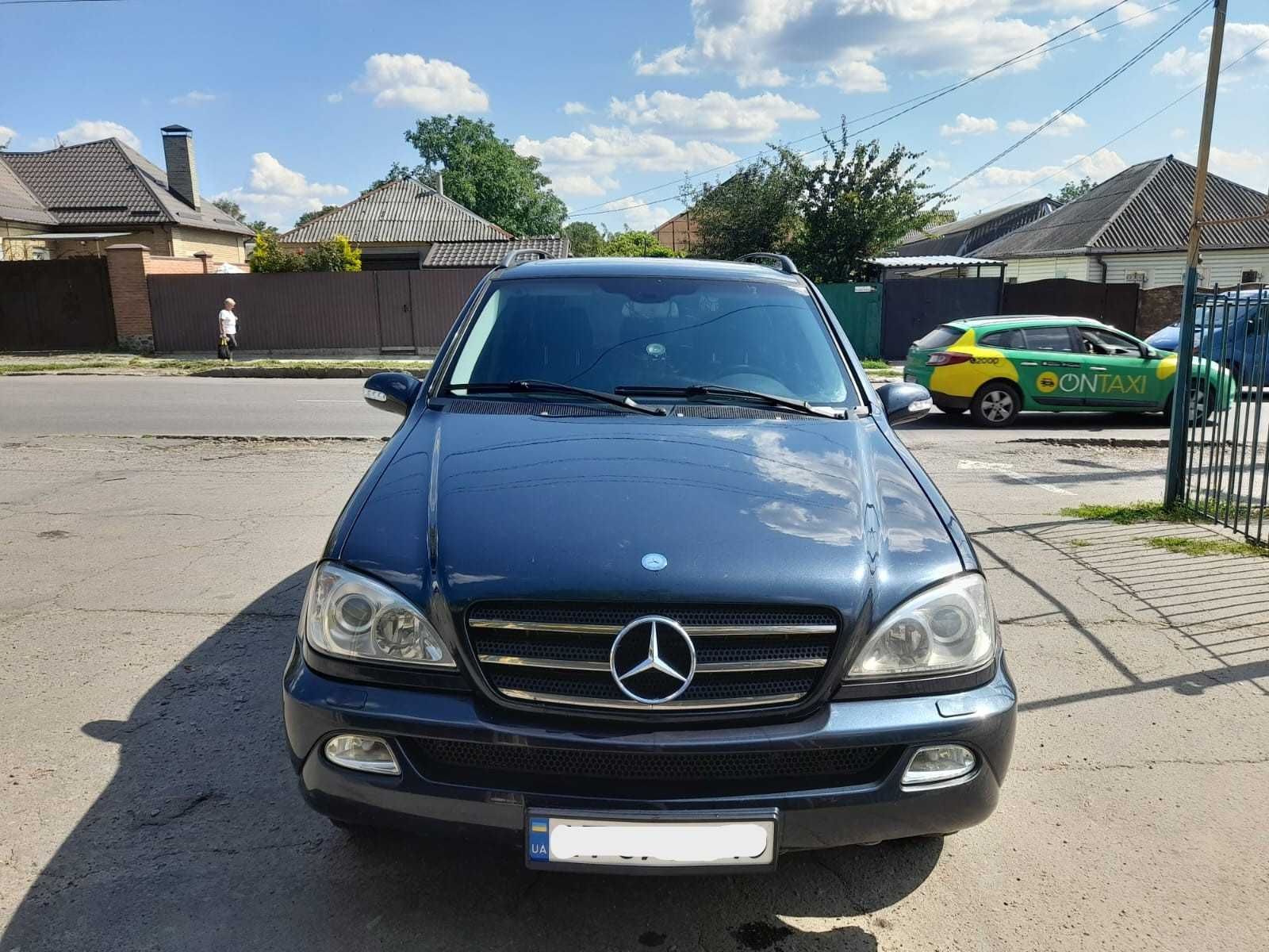 Mercedes-Benz ML-270 в ідеальному технічному стані