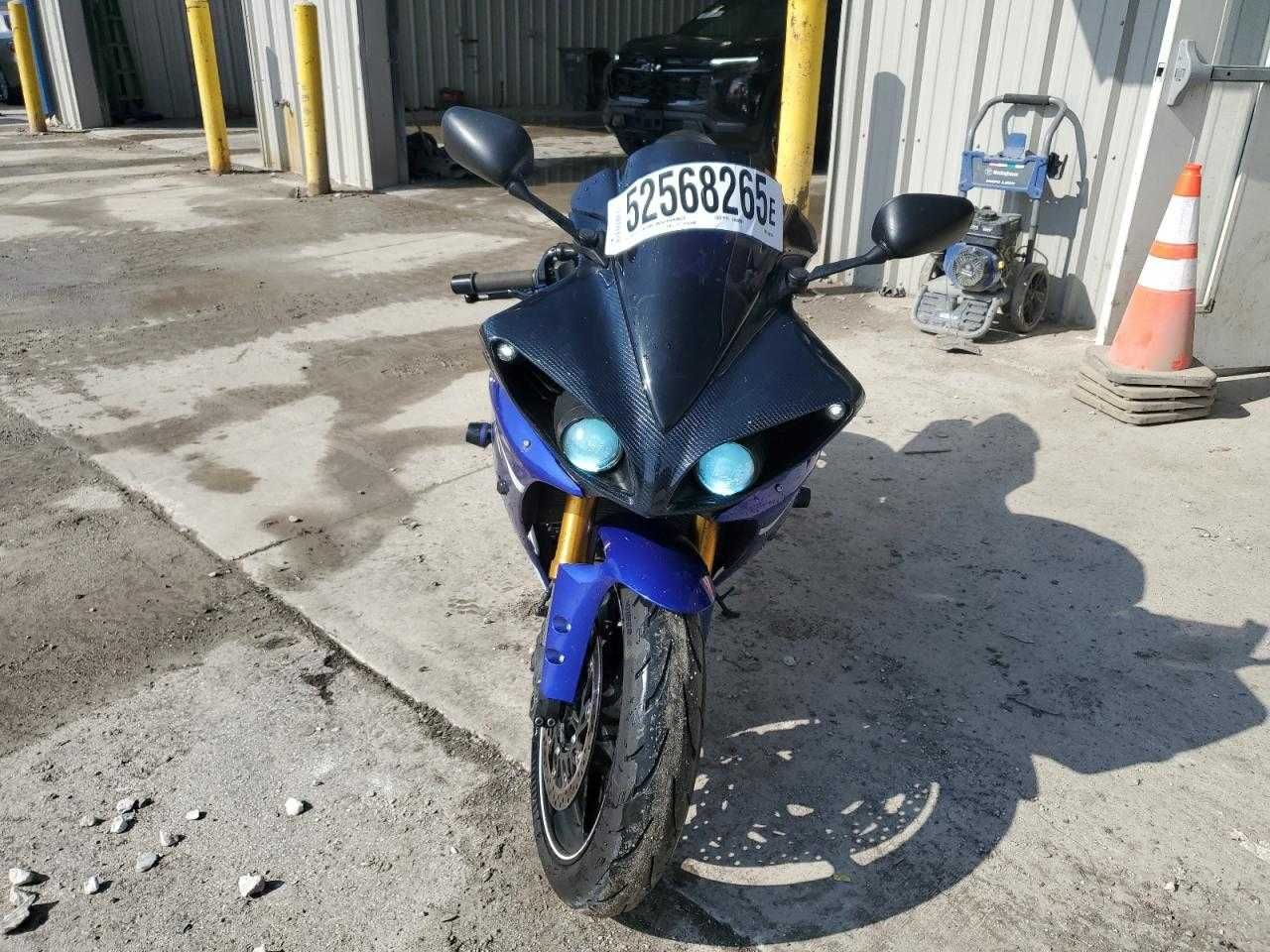 2011 Yamaha YZFR1