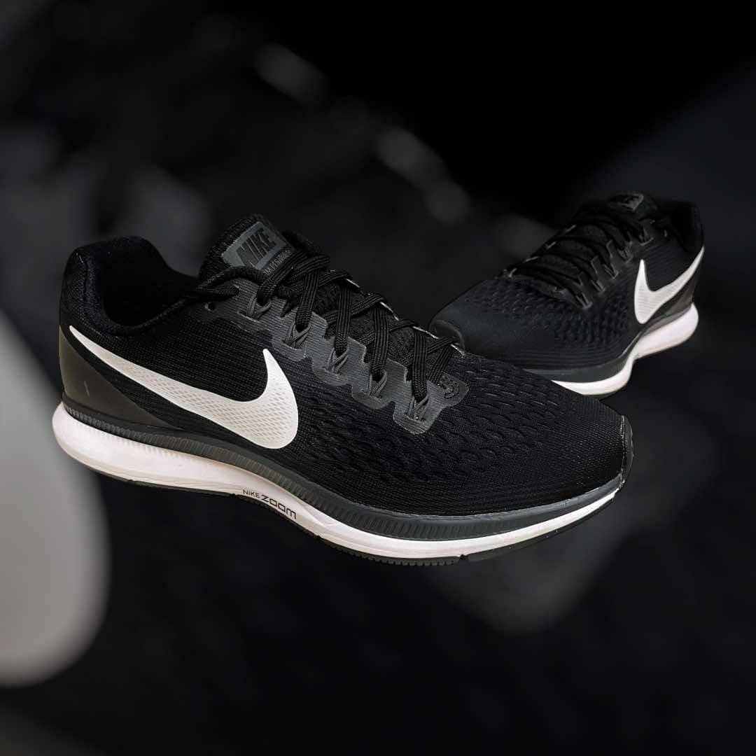 Nike Air Zoom Pegasus 34 buty do biegania uniseks 40 

Rozmiar 40
Wkła