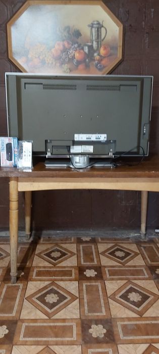 Телевізор  FHILIPS 32".