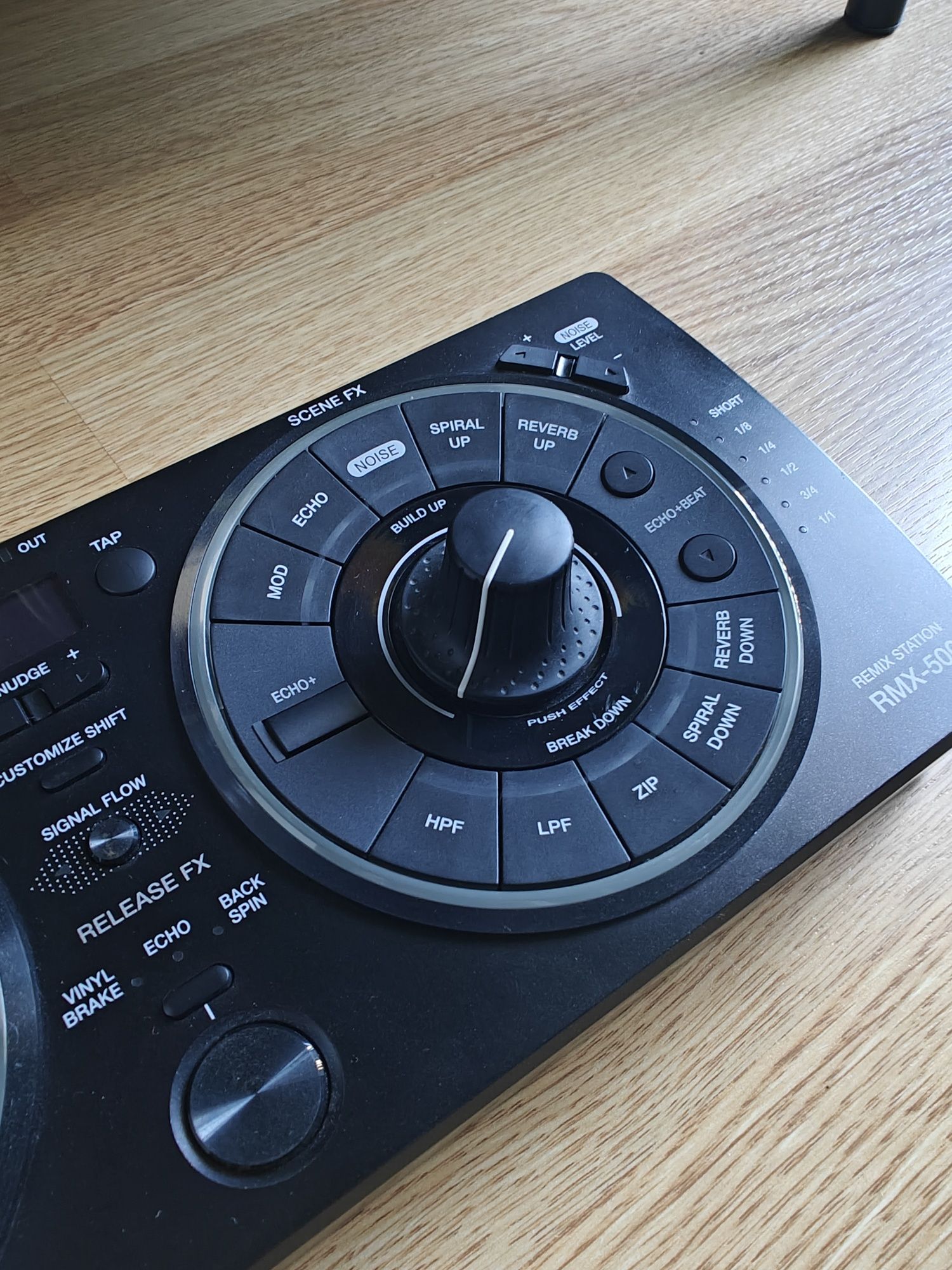 Pioneer RMX 500 Remix Station - Processador de Efeitos para DJs