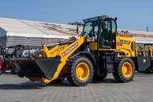 Kingway LUKAS 940 Yuchai engine