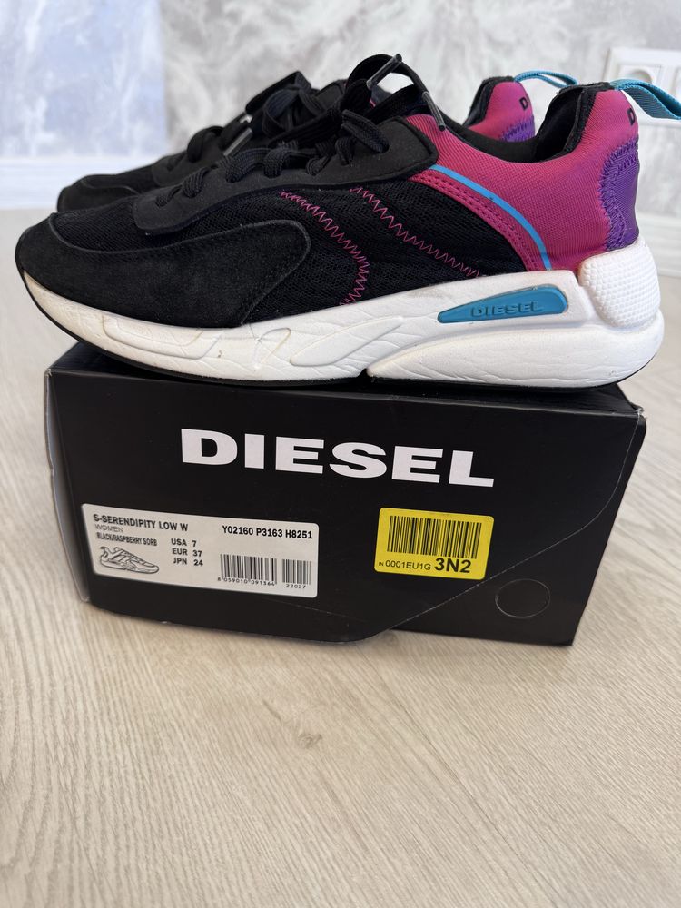 Кросівки Diesel 37