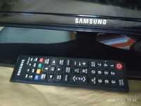 Telewizor Samsung 32 całe z pilotem