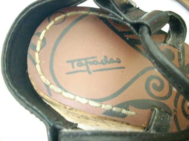 Sandálias Tapadas cor castanho tamanho 38 - Bom estado
