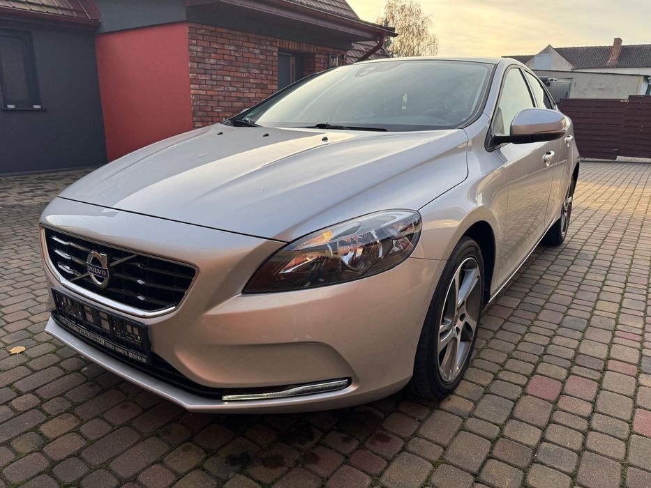 Volvo V40 Volvo V40 D2.Stan bardzo dobry.