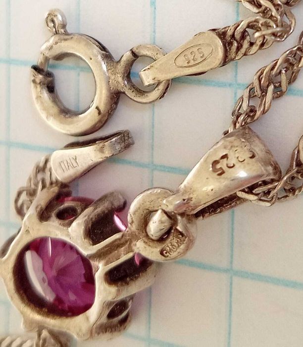 Кулон підвіска з рожевим каменем, на ланцюжку. Срібло 925 проба