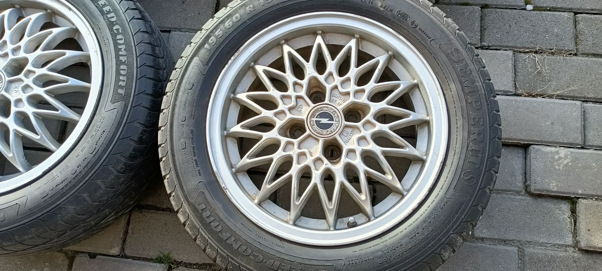 Felgi OPEL KADETT GSI Koła 15 Alufelgi INTRA BBS 4x100 aluminiowe ET49