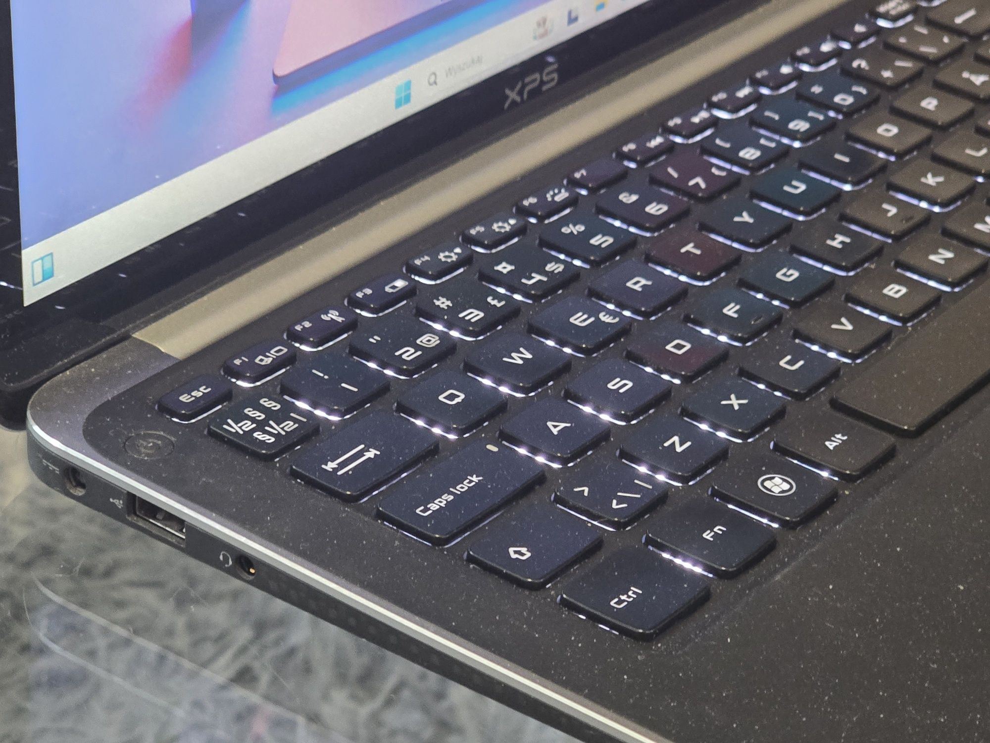 Laptop Dell XPS Intel i7  / SSD 256GB / Windows 11 / Gwarancja