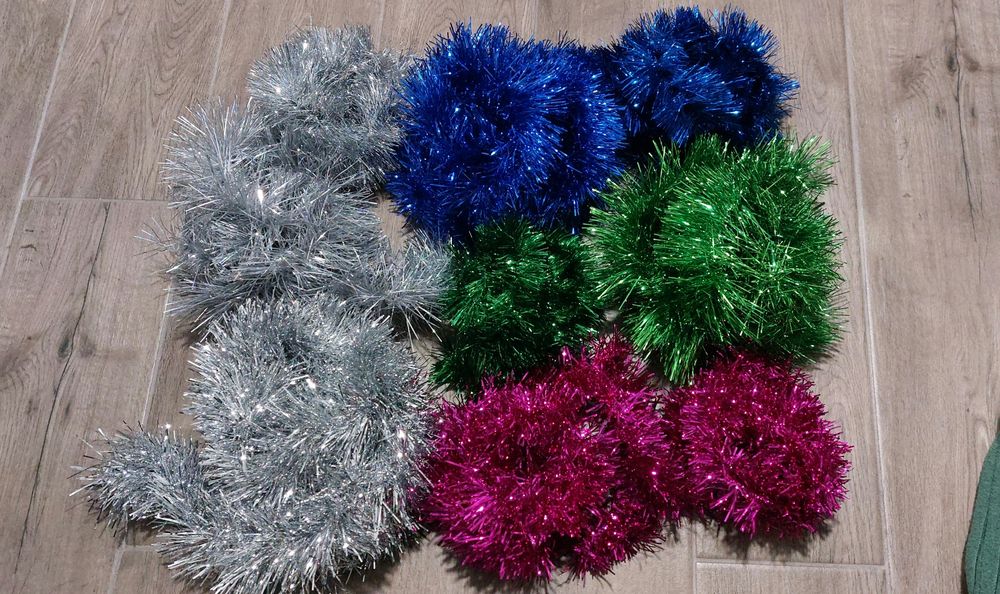 Новорічні товари