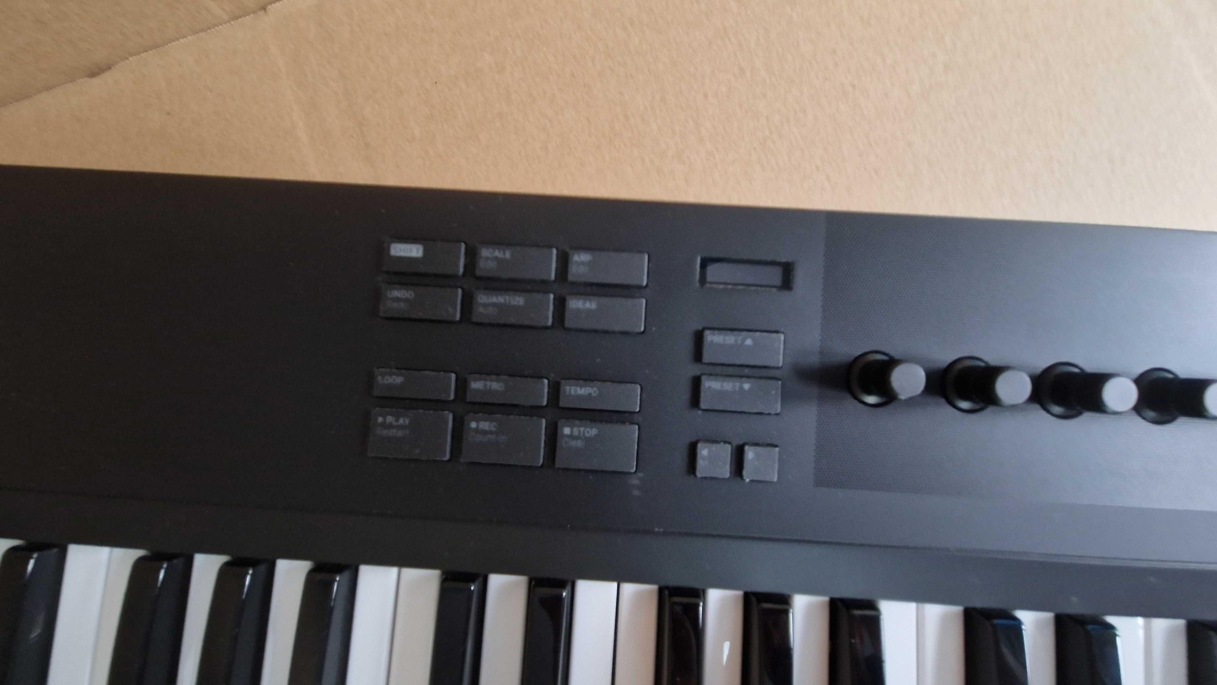 Keyboard MIDI NATIVE INSTRUMENTS Komplete Control A61