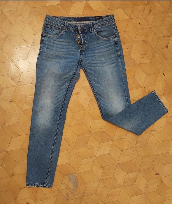 Jeansy granatowe diverse