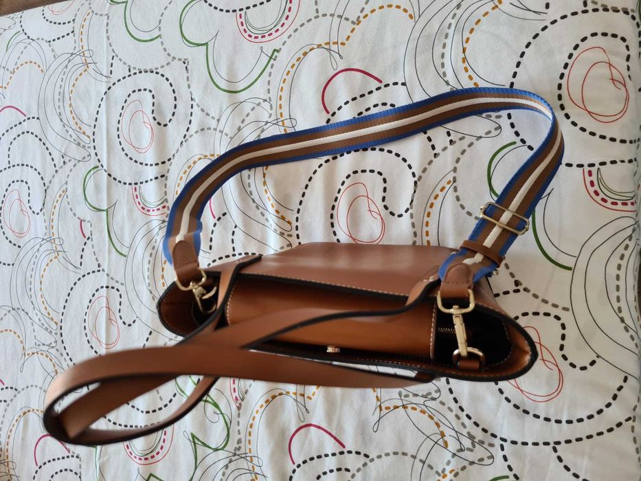 Mala de Senhora - cor castanha (ZARA)