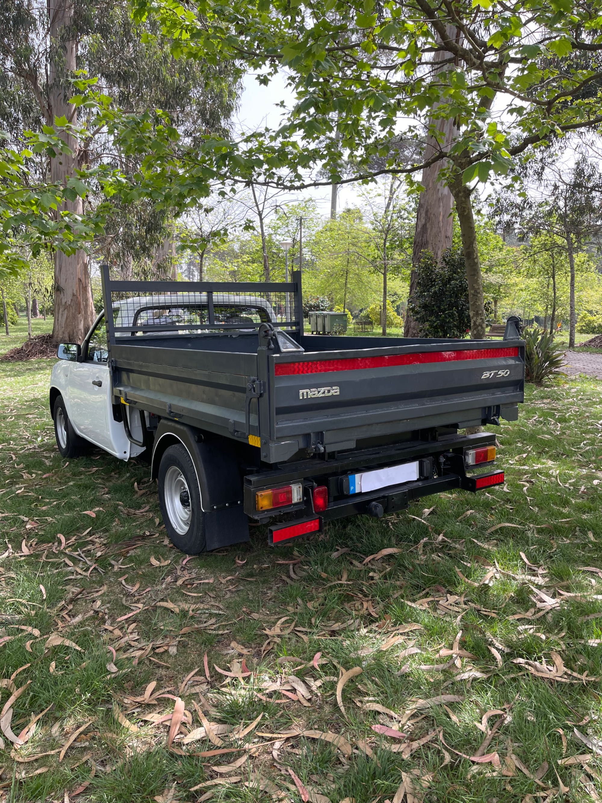 Mazda BT50 basculante