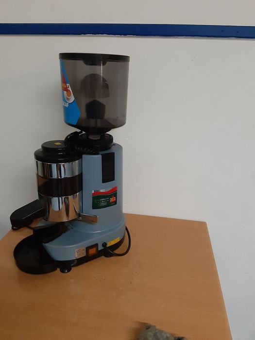 Moinhos de café a bom preço