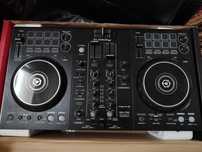 Controladora Pionner Dj DDJ 400