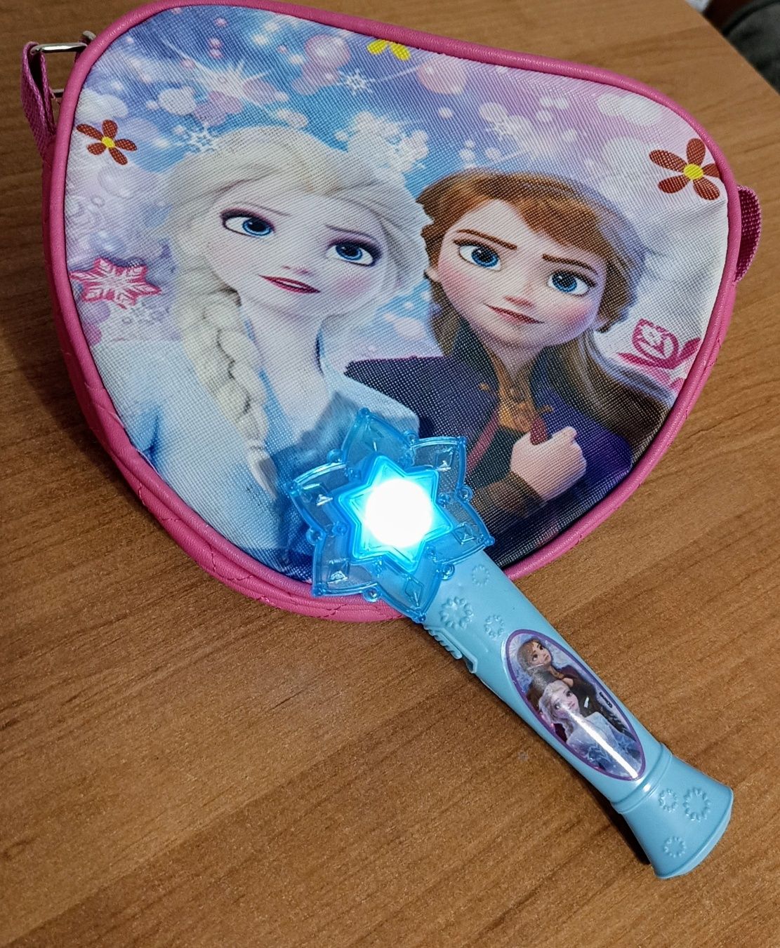 Lalki, torebka i akcesoria Elsa