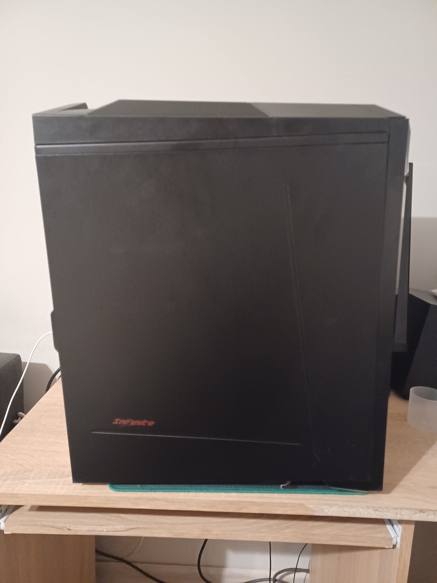 Komputer Gamingowy i5 11400F | RTX 3060 T | 16GB RAM | Monitor LG