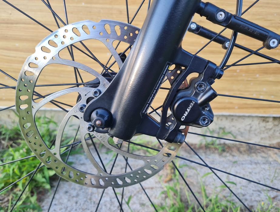 Rower elektryczny Giant Explore E+3 STA rama S-162-172 cm koła 28 cali